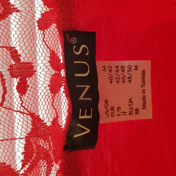 Venus Women's Medium Lace❤️ Red top, sweetheart neckline covered in sheer lace - Picture 5 of 12
